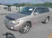 2005 Toyota Highlander с VIN JTEEP21A050088555, выставлен на аукционе IAAI как лот 43018552 с пробегом 380 000 миль миль и . История ставок и продаж доступна на DreamBid. Изображение 22.