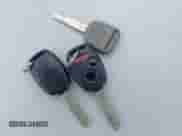 2005 Honda Odyssey LX с VIN 5FNRL38285B121664, выставлен на аукционе IAAI как лот 42706117 с пробегом 281 750 миль миль и . История ставок и продаж доступна на DreamBid. Изображение 11.