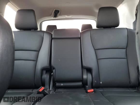 2020 Honda Pilot Touring 8-Passenger with VIN 5FNYF6H90LB506344, listed as a Copart auction lot 68045825 with 62,977 mi miles and Clean title. Bid and sale history available at DreamBid. Image 10.