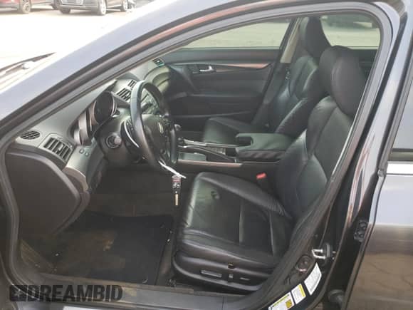 2012 Acura TL Auto с VIN 19UUA8F28CA020356, выставлен на аукционе Copart как лот 81593065 с пробегом 159 091 миль миль и Списание • Salvage title. История ставок и продаж доступна на DreamBid. Изображение 7.