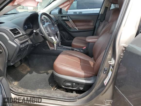 2017 Subaru Forester Touring z VIN JF2SJGWC1HH557983, wystawiony jako Copart lot #68510025 z przebiegiem 122 654 mil mil oraz Szkoda całkowita • Salvage title. Historia ofert i sprzedaży dostępna na DreamBid. Obrazek 7.