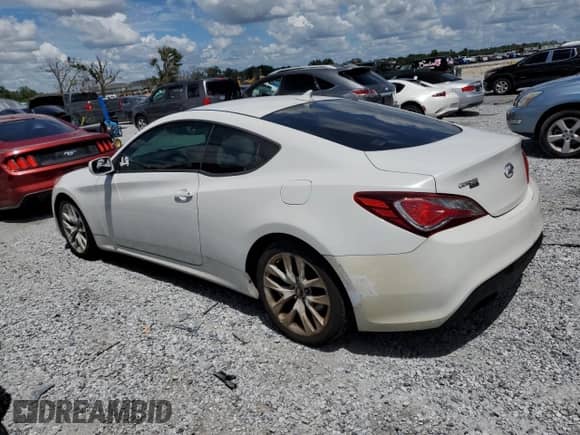 2013 Hyundai Genesis Coupe 2.0T with VIN KMHHT6KD3DU105266, listed as a Copart auction lot 71177065 with 166,328 mi miles and Clean title. Bid and sale history available at DreamBid. Image 2.