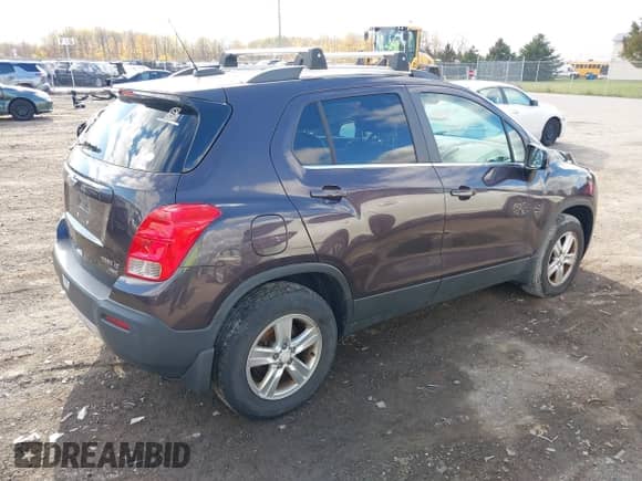 2016 Chevrolet Trax LT с VIN 3GNCJPSBXGL139400, выставлен на аукционе IAAI как лот 43547119 с пробегом 90 416 миль миль и . История ставок и продаж доступна на DreamBid. Изображение 4.