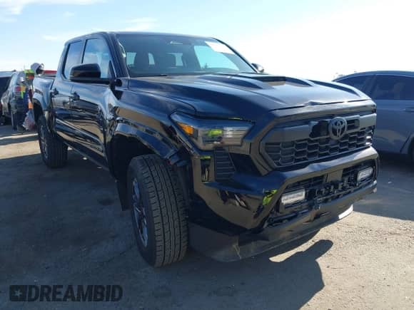 2024 Toyota Tacoma SR5 with VIN 3TMKB5FN3RM000779, listed as a IAAI auction lot 43081279 with 24,906 mi miles and . Bid and sale history available at DreamBid. Image 1.