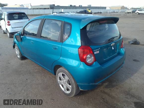2009 Chevrolet Aveo 2LT with VIN KL1TG66E39B385867, listed as a IAAI auction lot 23532741 with 71,854 mi miles and . Bid and sale history available at DreamBid. Image 3.
