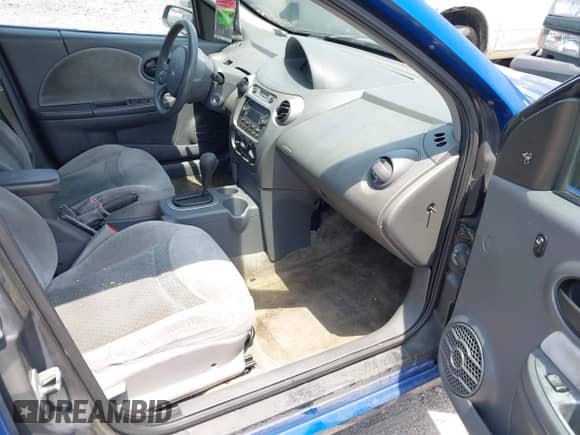 2004 Saturn ION ION 3 with VIN 1G8AL52F64Z115367, listed as a IAAI auction lot 42491964 with 133,163 mi miles and . Bid and sale history available at DreamBid. Image 5.