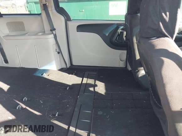 2015 Dodge Grand Caravan SE с VIN 2C4RDGBG2FR508922, выставлен на аукционе IAAI как лот 43320510 с пробегом 190 603 миль миль и . История ставок и продаж доступна на DreamBid. Изображение 8.
