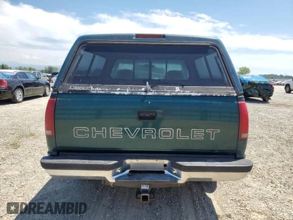 1997 Chevrolet Silverado 1500 with VIN 1GCEC14R8VZ156009, listed as a Copart auction lot 63702905 with 226,645 mi miles and Clean title. Bid and sale history available at DreamBid. Image 6.