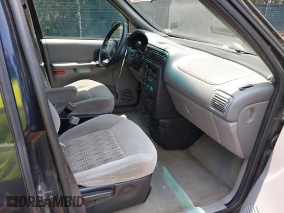 2003 Chevrolet Venture Plus 1SB с VIN 1GNDU03E83D297150, выставлен на аукционе IAAI как лот 42377767 с пробегом 249 785 миль миль и . История ставок и продаж доступна на DreamBid. Изображение 5.