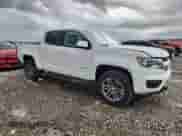 2019 Chevrolet Colorado 4WD Work Truck z VIN 1GCGTBEN9K1204315, wystawiony jako Copart lot #70416945 z przebiegiem 65 986 mil mil oraz Szkoda całkowita • Salvage title. Historia ofert i sprzedaży dostępna na DreamBid. Obrazek 4.