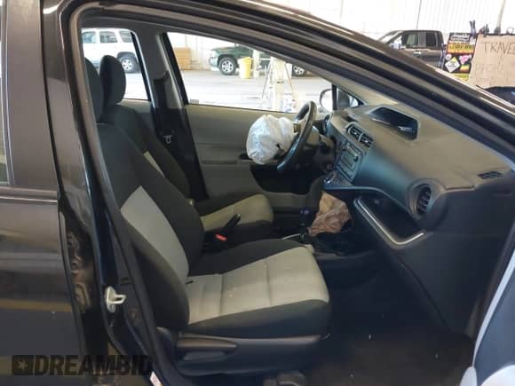 2014 Toyota Prius One with VIN JTDKDTB30E1574508, listed as a IAAI auction lot 42665420 with 172,099 mi miles and . Bid and sale history available at DreamBid. Image 5.