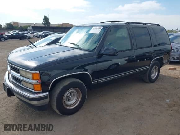 1999 Chevrolet Tahoe с VIN 1GNEC13R7XJ570926, выставлен на аукционе IAAI как лот 42851932 с пробегом 207 816 миль миль и . История ставок и продаж доступна на DreamBid. Изображение 2.