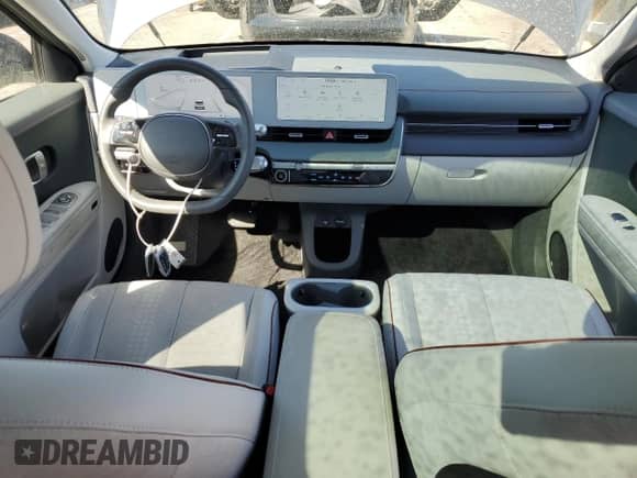 2023 Hyundai Ioniq 5 Limited с VIN KM8KR4AEXPU207199, выставлен на аукционе Copart как лот 70497215 с пробегом 35 554 миль миль и Списание • Salvage title. История ставок и продаж доступна на DreamBid. Изображение 8.