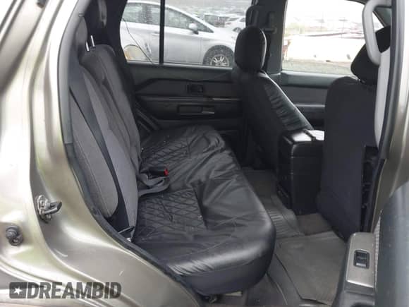 2003 Nissan Pathfinder LE z VIN JN8DR09Y13W823784, wystawiony jako IAAI lot #42498798 z przebiegiem 152 830 mil mil oraz . Historia ofert i sprzedaży dostępna na DreamBid. Obrazek 8.