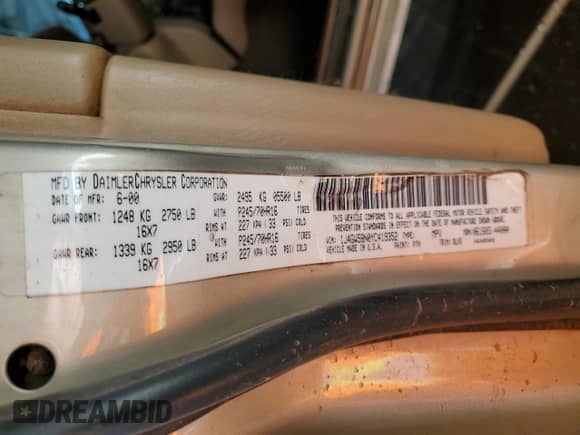 2000 Jeep Grand Cherokee Limited z VIN 1J4GW58N0YC419352, wystawiony jako Copart lot #86405605 z przebiegiem 211 579 mil mil oraz Czysty tytuł • Clean title. Historia ofert i sprzedaży dostępna na DreamBid. Obrazek 12.