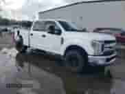 2019 Ford F-250 XL с VIN 1FT7W2AT6KEF87098, выставлен на аукционе Copart как лот 51529975 с пробегом 216 915 миль миль и Списание • Salvage title. История ставок и продаж доступна на DreamBid. Изображение 4.