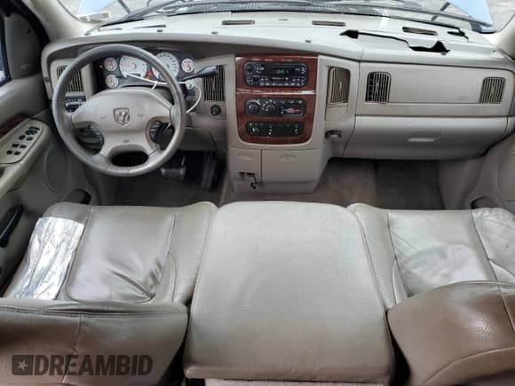 2003 Dodge 1500 ST с VIN 1D7HU18D03S233623, выставлен на аукционе Copart как лот 81222775 с пробегом 135 888 миль миль и Списание • Salvage title. История ставок и продаж доступна на DreamBid. Изображение 8.