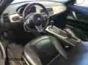 2005 BMW Z4 2.5i with VIN 4USBT33595LS58378, listed as a Copart auction lot 73654404 with 56,004 mi miles and Salvage title. Bid and sale history available at DreamBid. Image 8.