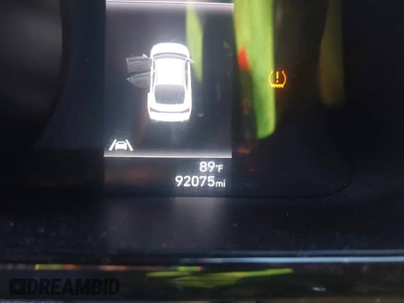 2021 Hyundai Elantra N Line z VIN KMHLR4AF7MU165082, wystawiony jako IAAI lot #41508420 z przebiegiem 92 075 mil mil oraz . Historia ofert i sprzedaży dostępna na DreamBid. Obrazek 16.