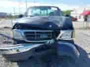 2000 Ford F-150 XL z VIN 1FTZF1828YNC09020, wystawiony jako IAAI lot #42034099 z przebiegiem 167 692 mil mil oraz . Historia ofert i sprzedaży dostępna na DreamBid. Obrazek 12.