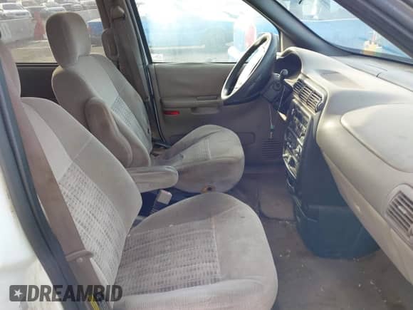 2004 Chevrolet Venture LS с VIN 1GNDX03E04D267200, выставлен на аукционе IAAI как лот 41392552 с пробегом 165 704 миль миль и . История ставок и продаж доступна на DreamBid. Изображение 5.