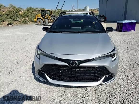 2024 Toyota Corolla XSE z VIN JTNC4MBE7R3220759, wystawiony jako Copart lot #59930815 z przebiegiem 18 691 mil mil oraz Szkoda całkowita • Salvage title. Historia ofert i sprzedaży dostępna na DreamBid. Obrazek 14.