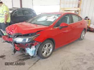 2017 Chevrolet Cruze LT с VIN 1G1BE5SM2H7153000, выставлен на аукционе IAAI как лот 42792431 с пробегом 34 011 миль миль и . История ставок и продаж доступна на DreamBid. Изображение 2.