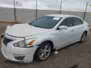 2015 Nissan Altima S z VIN 1N4AL3AP3FC172335, wystawiony jako IAAI lot #43535901 z przebiegiem 127 477 mil mil oraz . Historia ofert i sprzedaży dostępna na DreamBid. Obrazek 2.