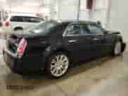 2013 Chrysler 300 C с VIN 2C3CCAET1DH711645, выставлен на аукционе Copart как лот 52899625 с пробегом 122 063 миль миль и На запчасти • Non repairable. История ставок и продаж доступна на DreamBid. Изображение 3.