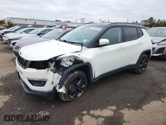 2018 Jeep Compass Latitude with VIN 3C4NJDBB9JT481282, listed as a Copart auction lot 86543825 with 92,137 mi miles and Non repairable. Bid and sale history available at DreamBid. Image 1.