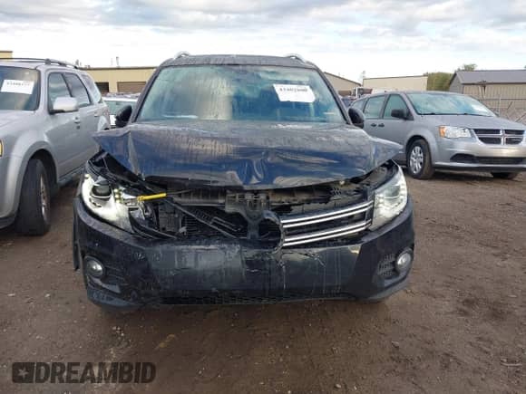 2016 Volkswagen Tiguan SEL с VIN WVGBV7AX6GW505249, выставлен на аукционе IAAI как лот 43402800 с пробегом 120 697 миль миль и . История ставок и продаж доступна на DreamBid. Изображение 6.