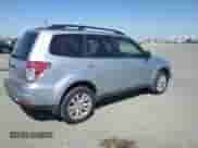 2013 Subaru Forester X Premium z VIN JF2SHADC8DH421176, wystawiony jako Copart lot #81766085 z przebiegiem 119 778 mil mil oraz Szkoda całkowita • Salvage title. Historia ofert i sprzedaży dostępna na DreamBid. Obrazek 3.