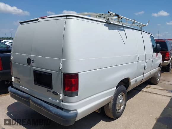 2013 Ford Econoline Cargo Commercial с VIN 1FTSS3EL6DDA11915, выставлен на аукционе IAAI как лот 42404089 с пробегом 332 717 миль миль и . История ставок и продаж доступна на DreamBid. Изображение 4.