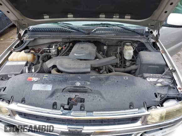 2004 Chevrolet Suburban LS с VIN 3GNGK26U94G272246, выставлен на аукционе IAAI как лот 42664246 с пробегом 219 637 миль миль и . История ставок и продаж доступна на DreamBid. Изображение 10.