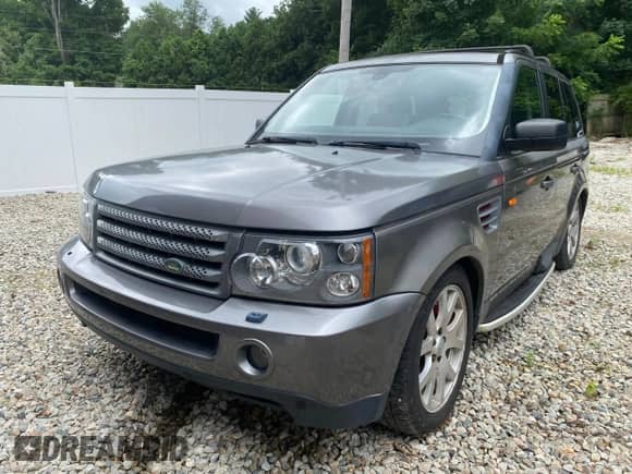 2007 Land Rover Range Rover Sport HSE z VIN SALSK25487A988846, wystawiony jako Copart lot #46979515 z przebiegiem 148 178 mil mil oraz Czysty tytuł • Clean title. Historia ofert i sprzedaży dostępna na DreamBid. Obrazek 2.
