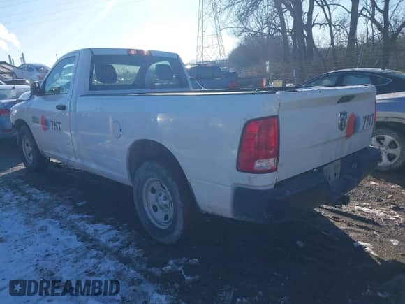 2018 Ram 1500 Tradesman with VIN 3C6JR6DG9JG140010, listed as a IAAI auction lot 41649801 with 182,613 mi miles and . Bid and sale history available at DreamBid. Image 3.