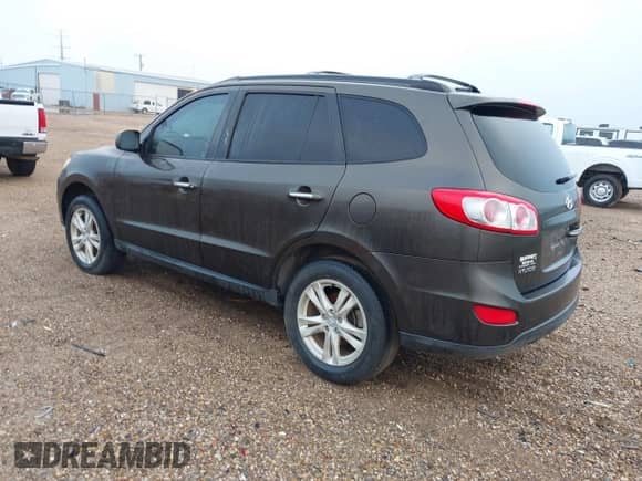 2011 Hyundai Santa Fe Limited with VIN 5XYZK4AG2BG015567, listed as a IAAI auction lot 43498064 with 233,754 mi miles and . Bid and sale history available at DreamBid. Image 3.