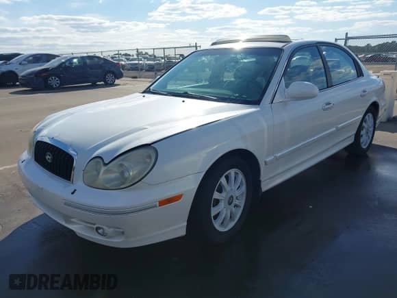 2003 Hyundai Sonata GLS with VIN KMHWF35H23A910221, listed as a IAAI auction lot 43425142 with 123,399 mi miles and . Bid and sale history available at DreamBid. Image 2.