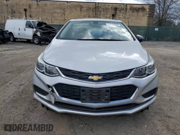 2018 Chevrolet Cruze LS с VIN 1G1BC5SMXJ7243779, выставлен на аукционе Copart как лот 51227015 с пробегом 153 837 миль миль и Чистый • Clean title. История ставок и продаж доступна на DreamBid. Изображение 5.