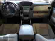 2011 Honda Pilot EX-L with VIN 5FNYF4H78BB025906, listed as a Copart auction lot 84996215 with 145,943 mi miles and Salvage title. Bid and sale history available at DreamBid. Image 8.