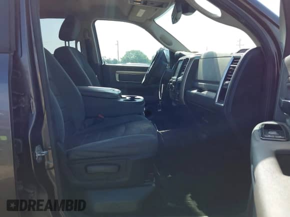 2015 Ram 1500 Big Horn with VIN 3C6RR7LT5FG522937, listed as a IAAI auction lot 42576627 with 193,116 mi miles and . Bid and sale history available at DreamBid. Image 5.