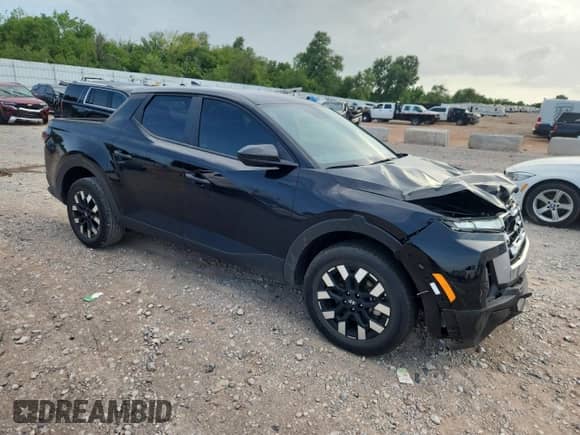 2025 Hyundai Santa Cruz SE with VIN 5NTJA4DE4SH135603, listed as a Copart auction lot 65360365 with 20,038 mi miles and Salvage title. Bid and sale history available at DreamBid. Image 4.