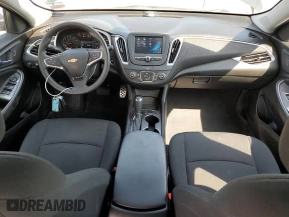 2017 Chevrolet Malibu LS с VIN 1G1ZB5ST9HF116210, выставлен на аукционе Copart как лот 68850305 с пробегом 34 093 миль миль и Списание • Salvage title. История ставок и продаж доступна на DreamBid. Изображение 8.