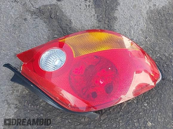 2004 Hyundai Tiburon GS z VIN KMHHM65D64U107599, wystawiony jako IAAI lot #42895093 z przebiegiem 184 234 mil mil oraz . Historia ofert i sprzedaży dostępna na DreamBid. Obrazek 12.