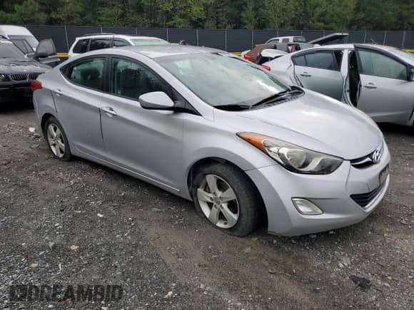 2012 Hyundai Elantra GLS с VIN KMHDH4AE5CU258597, выставлен на аукционе Copart как лот 84252925 с пробегом 65 287 миль миль и Списание • Salvage title. История ставок и продаж доступна на DreamBid. Изображение 4.