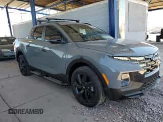 2024 Hyundai Santa Cruz Night Edition с VIN 5NTJCDAF8RH099724, выставлен на аукционе Copart как лот 64462974 с пробегом 1 837 миль миль и Списание • Salvage title. История ставок и продаж доступна на DreamBid. Изображение 4.