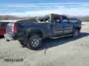 2006 Chevrolet Silverado 1500HD LT1 with VIN 1GCGK13U26F162490, listed as a Copart auction lot 45455525 with Not provided miles and Salvage title. Bid and sale history available at DreamBid. Image 3.