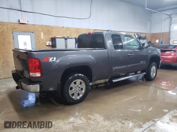 2011 GMC Sierra 1500 SLT with VIN 1GTR2WE3XBZ282086, listed as a Copart auction lot 53519485 with 68,786 mi miles and Clean title. Bid and sale history available at DreamBid. Image 3.