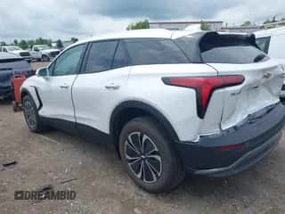 2024 Chevrolet Blazer EV eAWD LT z VIN 3GNKDBRJ3RS214935, wystawiony jako IAAI lot #42608822 z przebiegiem 5 857 mil mil oraz . Historia ofert i sprzedaży dostępna na DreamBid. Obrazek 3.