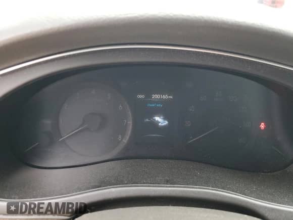 2012 Hyundai Genesis 4.6L с VIN KMHGC4DF5CU177826, выставлен на аукционе Copart как лот 70682345 с пробегом 200 165 миль миль и На запчасти • Non repairable. История ставок и продаж доступна на DreamBid. Изображение 9.